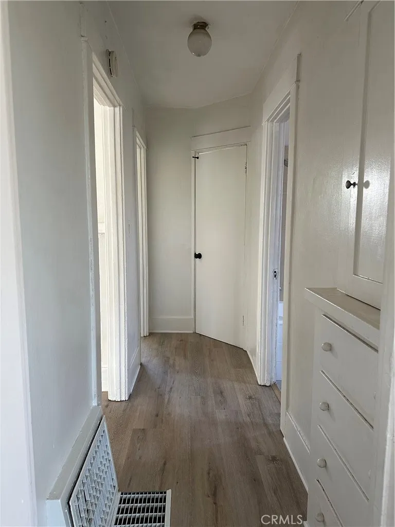 1073 Orizaba Avenue, Long Beach, California 90804 home-pic-6